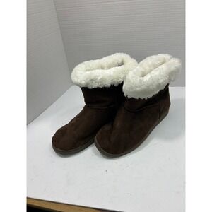 DAWGS Solid Microfiber Ankle Boots 10 Brown Faux Fur Trim Cozy Cabin Winter Snow